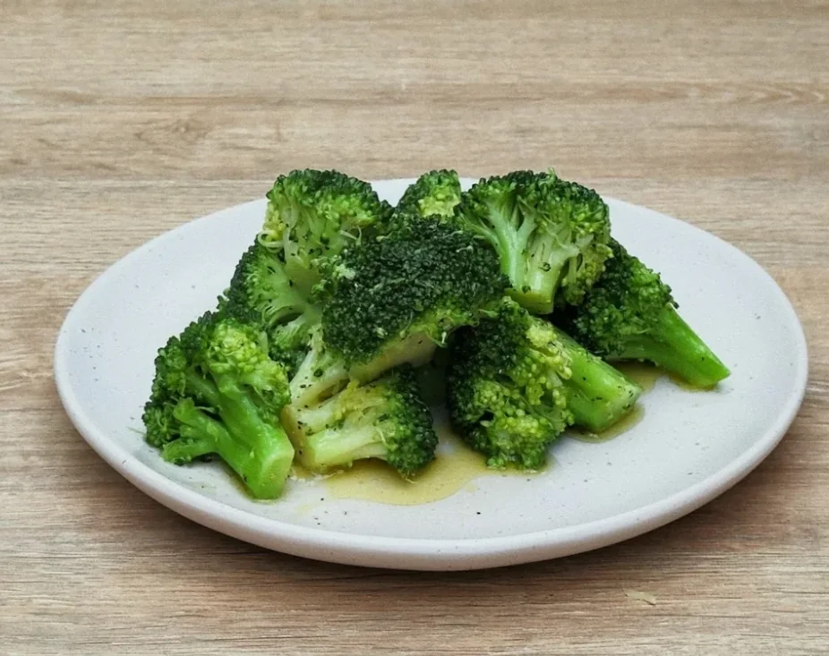 Broccoli Salad with Yogurt Dressing